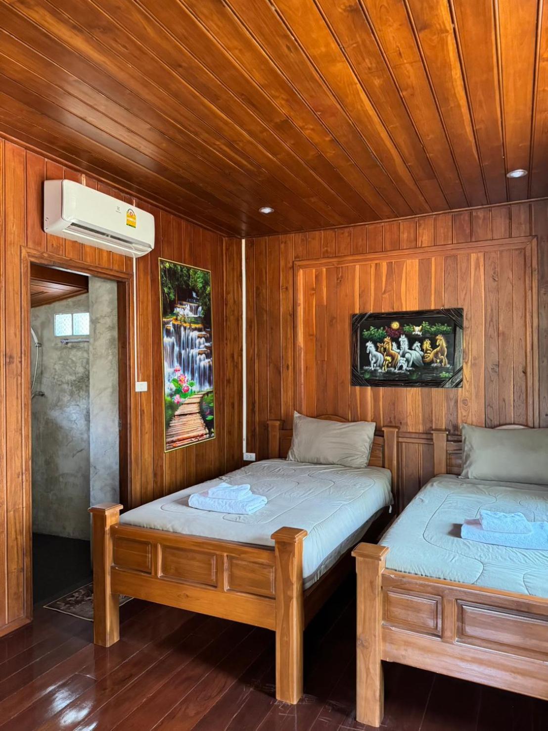 Denchai City Resort เด่นชัยซิตี้ รีสอร์ท Phrae Exteriér fotografie