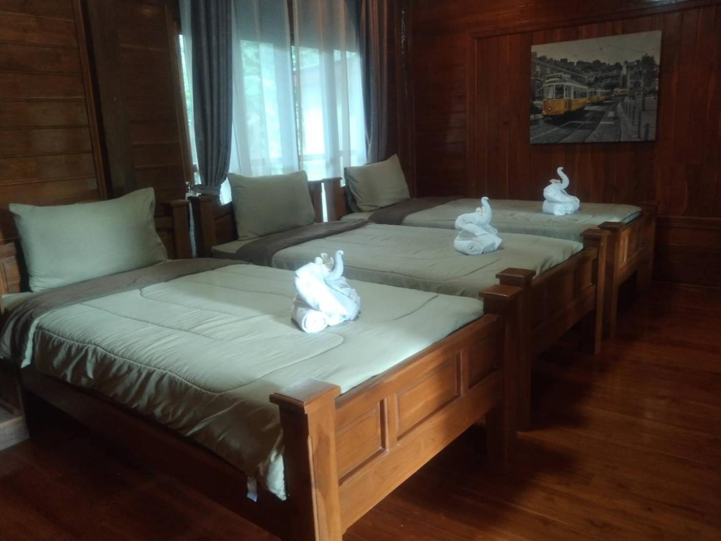Denchai City Resort เด่นชัยซิตี้ รีสอร์ท Phrae Exteriér fotografie