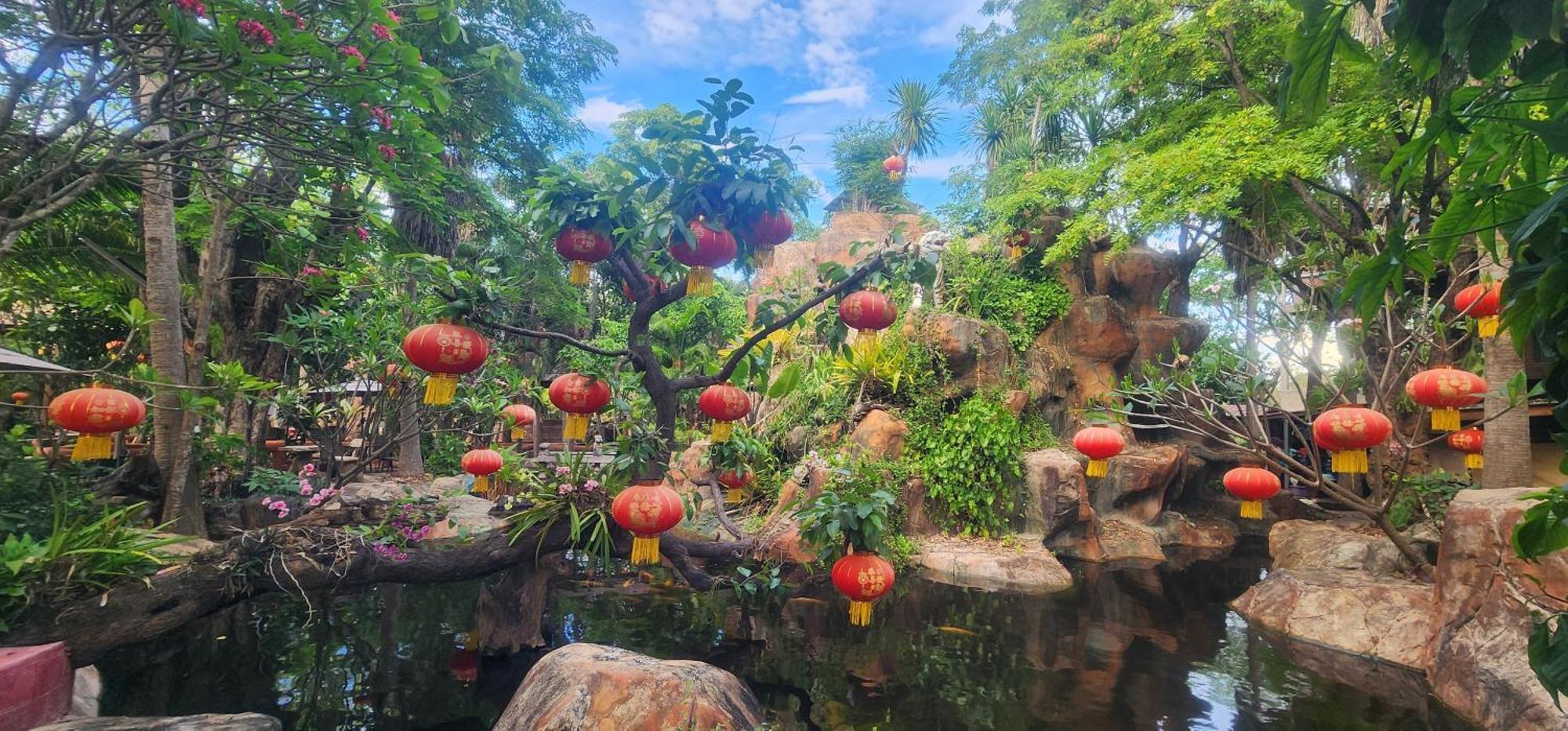 Denchai City Resort เด่นชัยซิตี้ รีสอร์ท Phrae Exteriér fotografie