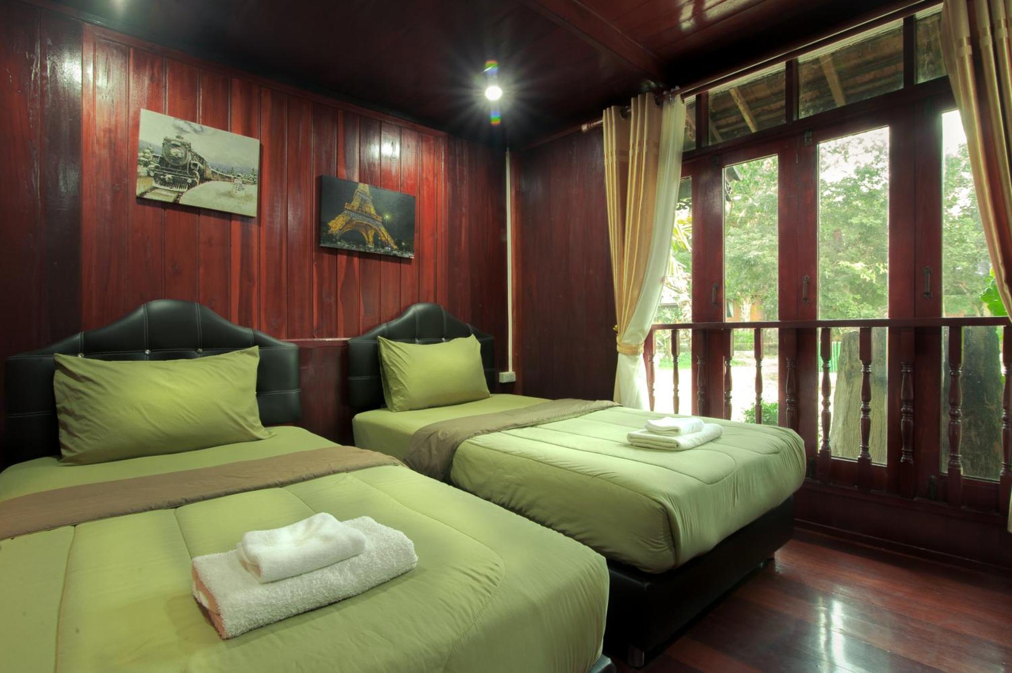 Denchai City Resort เด่นชัยซิตี้ รีสอร์ท Phrae Exteriér fotografie